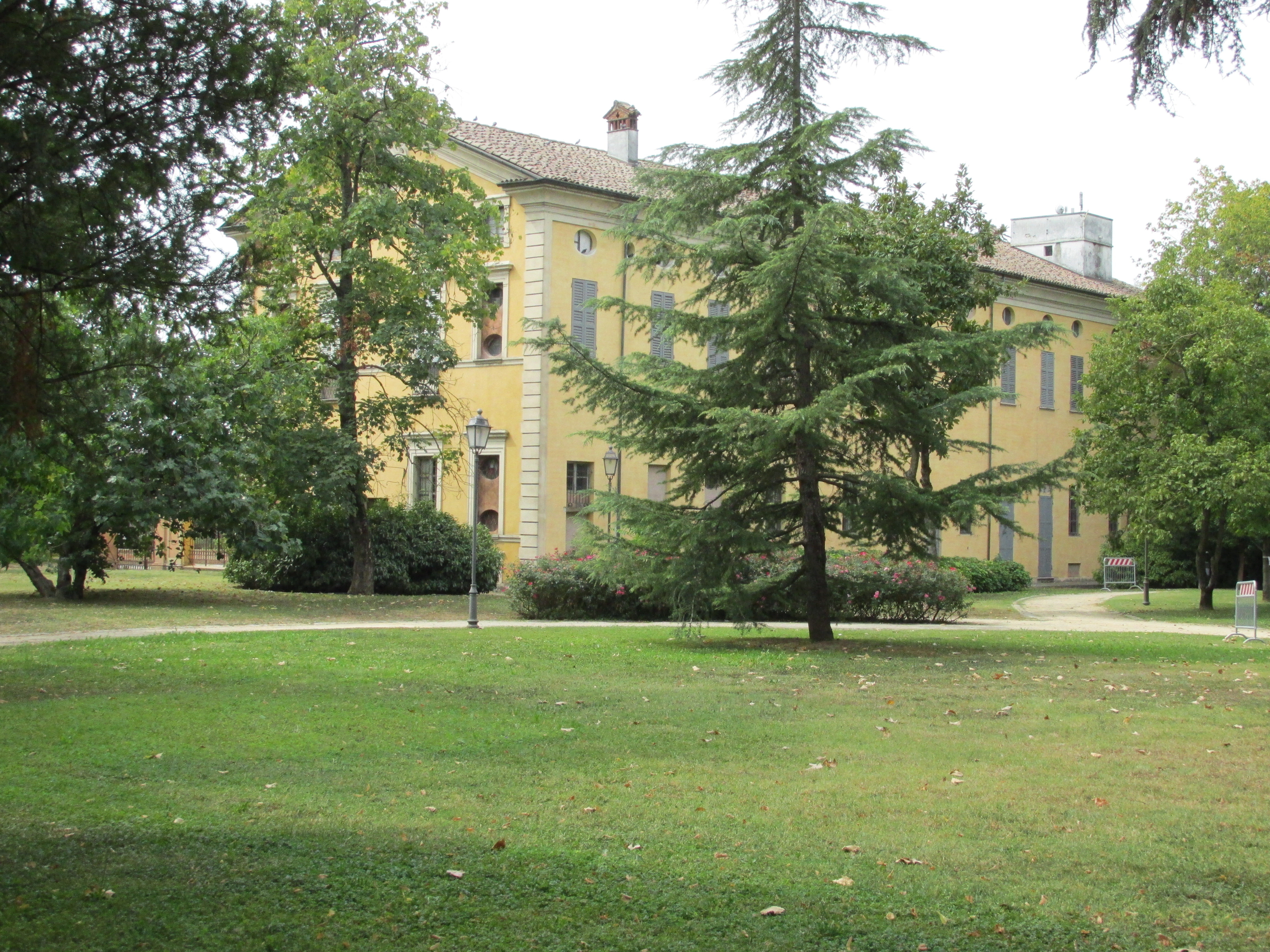 Biblioteca Comunale Villa Braghieri